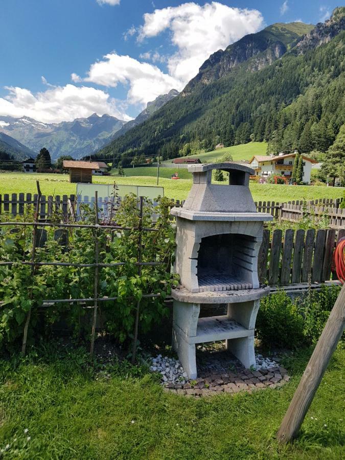 Apartamento Ottohof - Feldblick Colle Isarco Exterior foto