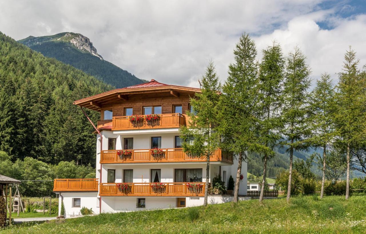 Apartamento Ottohof - Feldblick Colle Isarco Exterior foto
